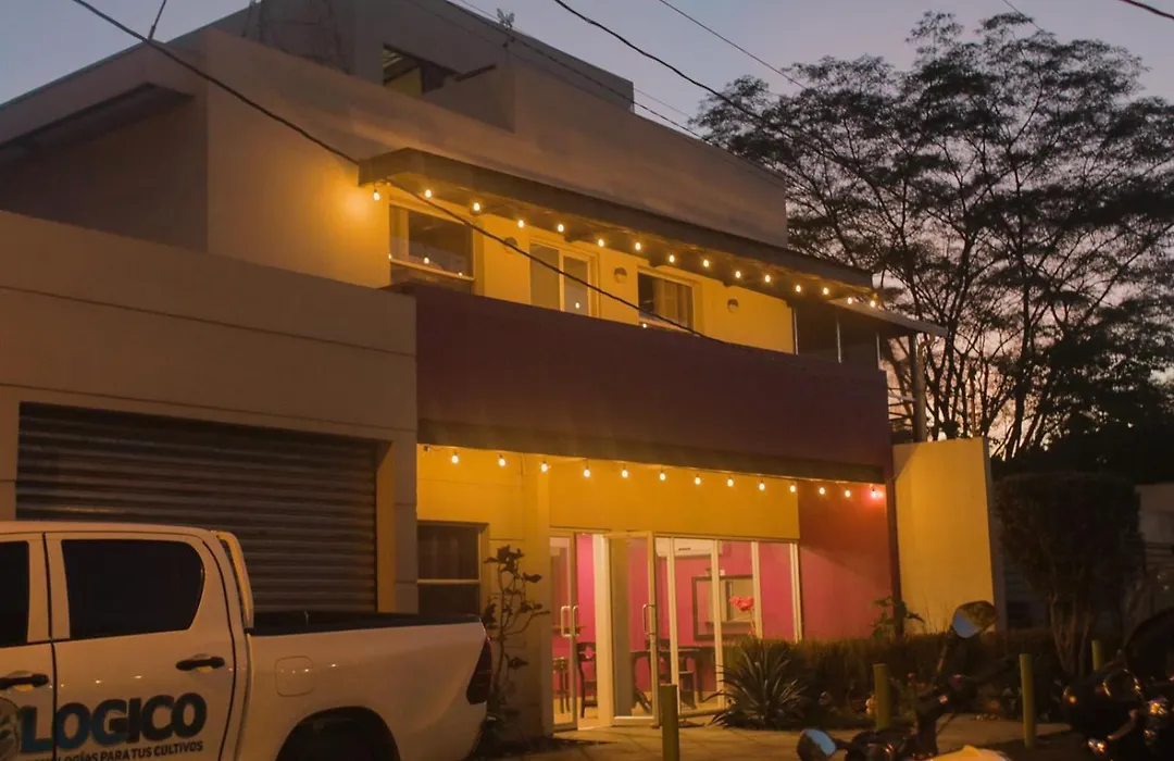 Airport Inn Managua-1
